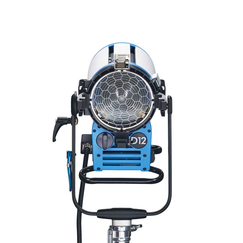 Hollywood-FRESNEL-HMI(1) FRESNEL HMI 1200W SAMARK – Au meilleur prix en Tunisie